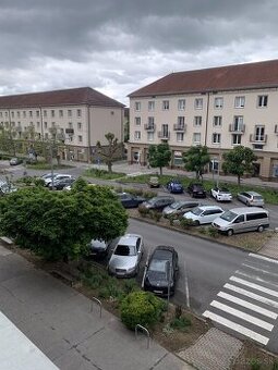 Predám 1i tehlový byt v centre mesta Žiar nad Hronom