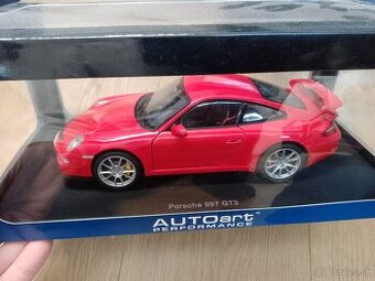 Porsche 1/18
