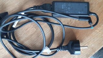 Napajaci adapter HP 854054-003