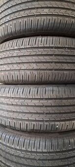 Predám 4ks pekné letné 235/55r18-104V Continental