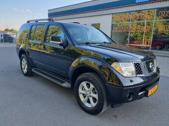 Nissan Pathfinder 2.5 dCi Platinum A/T