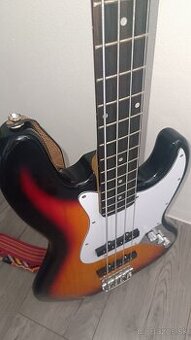 Fender JAZZMASTER