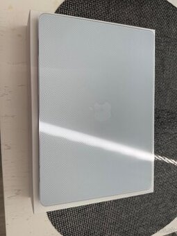 Predám MacBook air M4 16GB rám 256gb Aktuálne do zmazania
