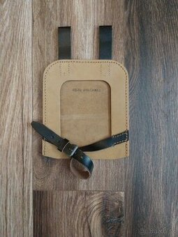 Nemecký závesnik na lopatku replika