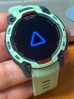 Garmin Instinct 3 Amoled 45mm len odskúšané