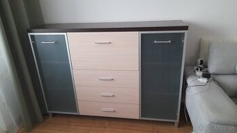 Predám komodu, skrinku pod TV a stolik (obyvacka)