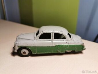 Dinky toys Vauxhall Cresta