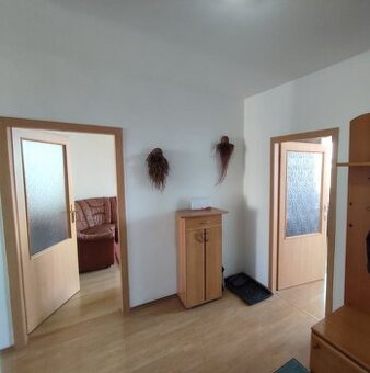 Predaj 3-izbový byt s balkónom – ul. Štefánikova