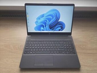 HP 255 G8 ;15.6 FHD,AMD R5 5500u 8GB/256GB,W11,zaruka