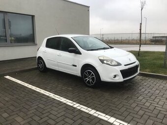 Renault Clio 1,2b Sport SK TP