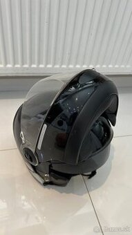 Predam Výklopnu prilbu Schuberth veľkosť  XL dvojakou homol