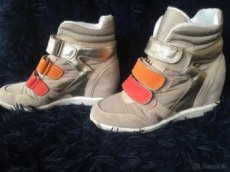 Kožené tenisky CULT