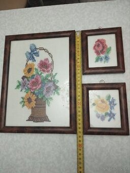 Vyšívané obrazy spolu za 15 eur