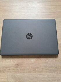 Predám pracovný notebook HP