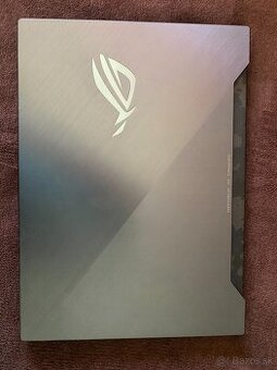 Asus ROG Strix Scar II