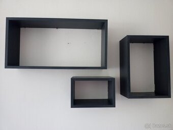 3 štýlové police