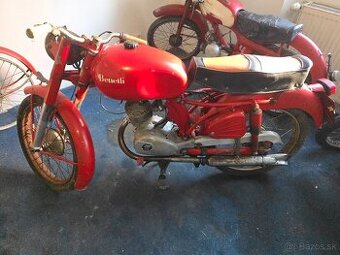 Benelli Pesaro 125 ccm