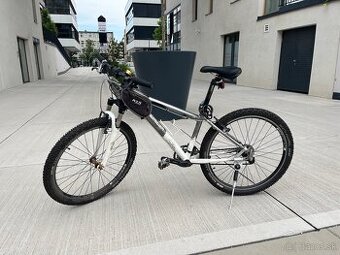 Horský dámsky bicykel