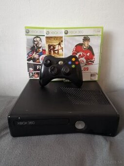 Xbox 360 Slim 250GB + hry