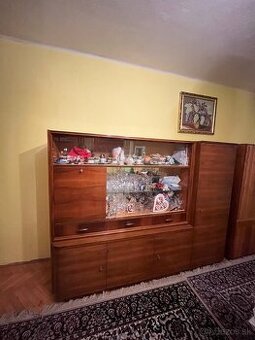 Starožitný sekretar