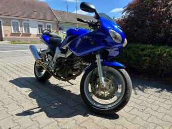 Suzuki SV650s