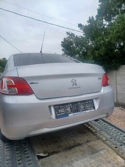 Rozpredam Peugeot 301.1.2 53kw 2014 HM02