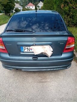 Auto Opel Astra