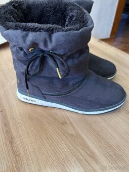 Predám adidas čižmy