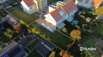 RADO | svetlý 2i byt + 200 m² záhrada | Biely Kostol