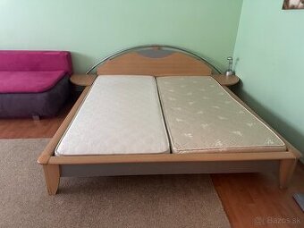 Darujem manželskú posteľ s matracmi – Bratislava, Vrakuňa