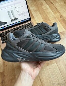 Sneakersy Adidas Ozelle 44