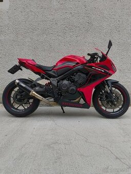 Honda CBR 650R, rv. 2023
