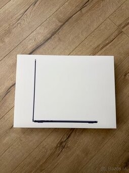 Apple MacBook Air 15 M4 256GB