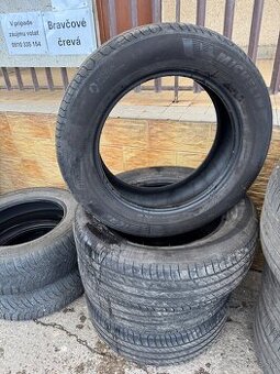 Mischelin 215/60 R17