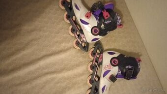 Dievčenské kolieskové korčule 32-34