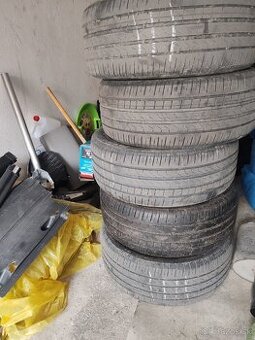 Pirelli cinturato p7 235/45 R18