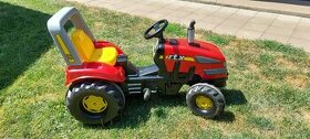 Šlapací traktor Rolly toys