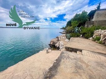 Apartmán s výhľadom na more len 50m od mora v Chorvátsku
