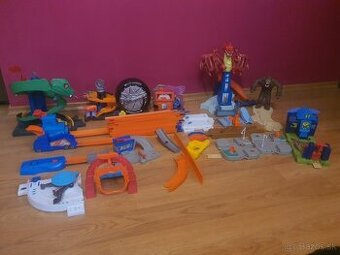 Hot Wheels dráhy