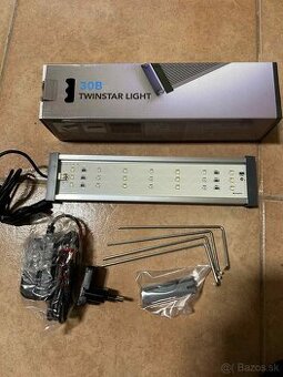 Led svetlo Twinstar pre malé akvárium
