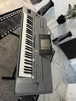 Yamaha Tyros 5 - 61