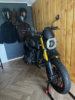 MOTO MORINI seiemmezzo SCR 6 1/2