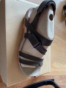 Merrell sandale