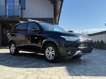 Mitsubishi Outlander 2.2 DI-D Intense - 1