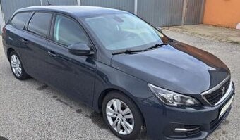 Bolt taxi 8 % z Tyždenneho zárobku