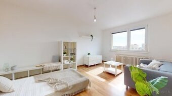 1-izbový byt v Dúbravke - 1