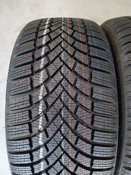 1ks zimna 225/40 R18 92V BRIDGESTONE BLIZZAK LM005