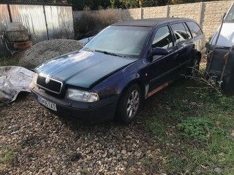 Škoda Octavia 1