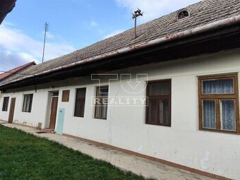 Častkovce chalupa v srdci Považia