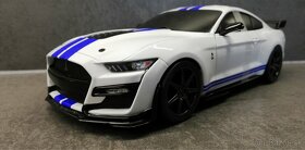 Ford Shelby GT500 1:18